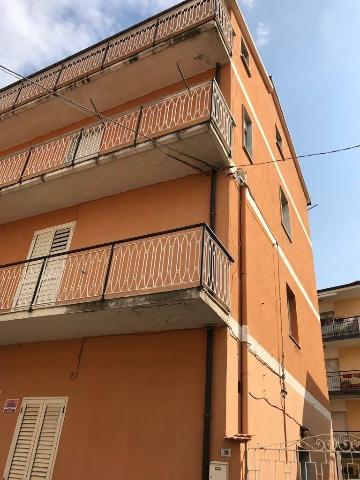 Quadrilocale in Viale Stazione, Gizzeria - Foto 1