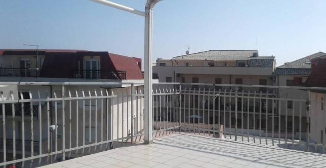 4-room flat, Gizzeria - Photo 1