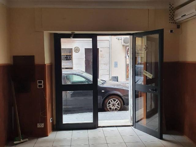 Negozio in Via Ettore E Ruggero De Medici 4, Lamezia Terme - Foto 1