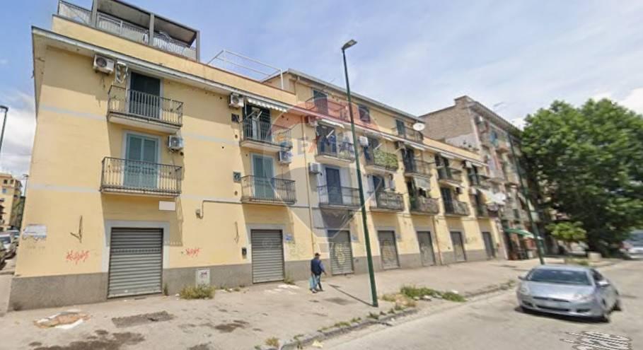Negozio in , Napoli, {3} - Foto 2
