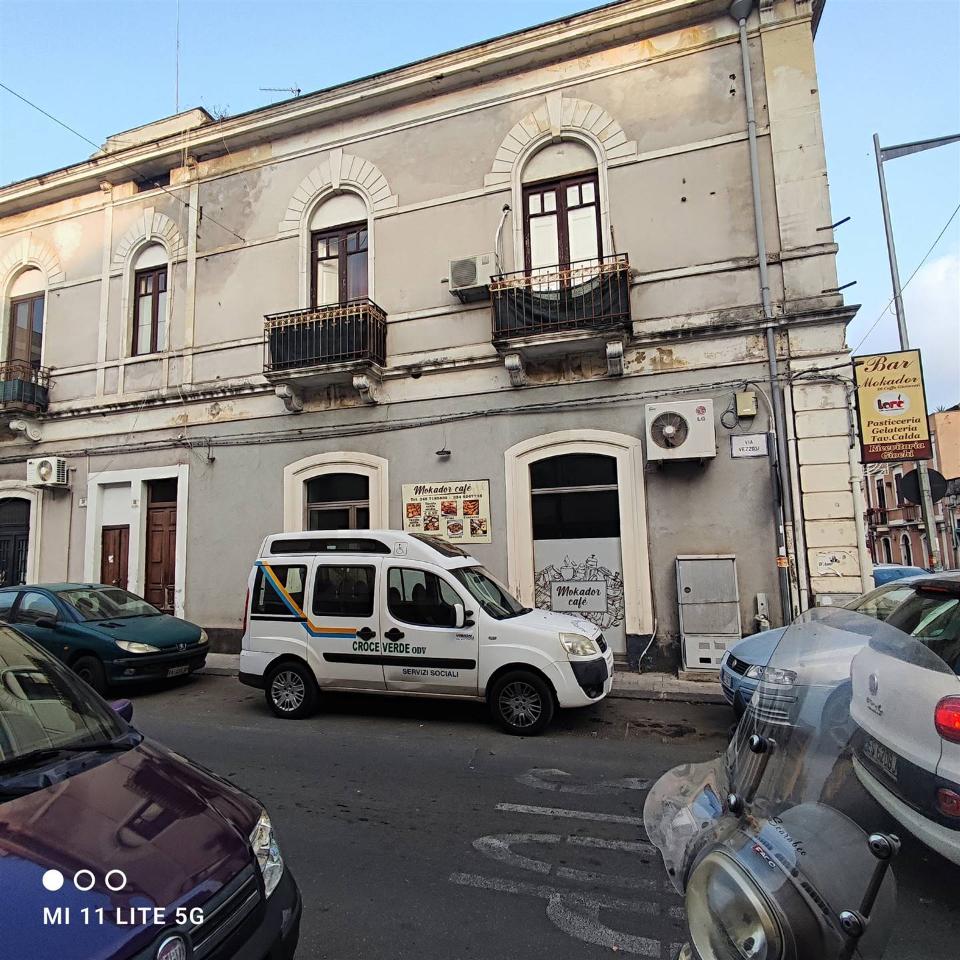 Negozio in Via Duca degli Abruzzi, Catania, {3} - Foto 2