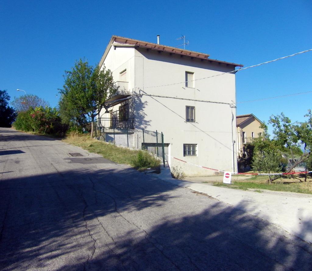 Casa indipendente in vendita a Fermo