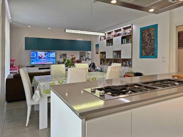 main gallery real estate image