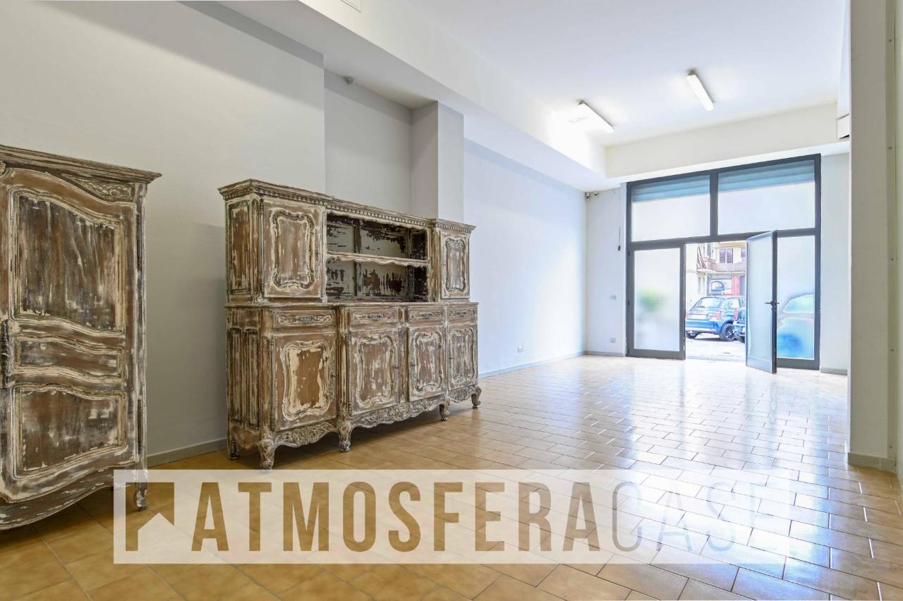 Negozio in Via Don Luigi Palazzolo 15, Bergamo, {3} - Foto 2