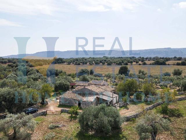 Country house or cottage in Via Tommaso Fazello 228, Noto - Photo 1