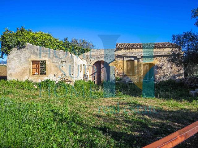 Country house or cottage in Via Tommaso Fazello 228, Noto - Photo 1