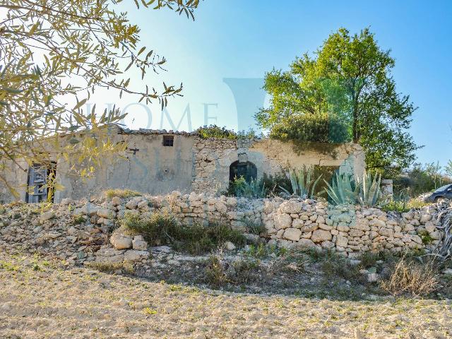 Country house or cottage, Noto - Photo 1