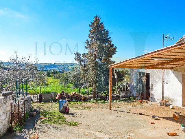 Country house or cottage, Noto - Photo 1