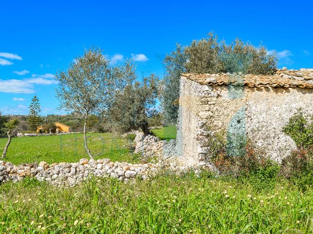 Country house or cottage, Noto - Photo 1