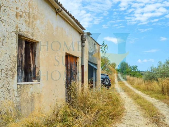 Country house or cottage, Noto - Photo 1