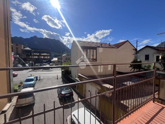 2-room flat in Corso Emanuele Filiberto 9, Lecco - Photo 1