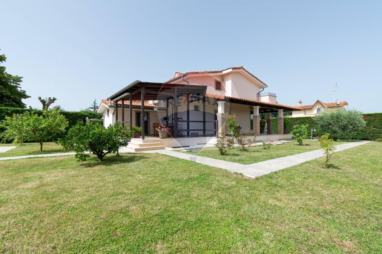 Villa in vendita a Fiano Romano