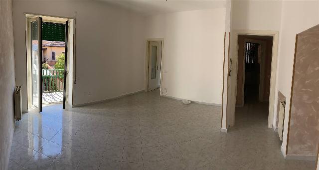 4-room flat in Via Martiri della Libertà, Ceprano - Photo 1