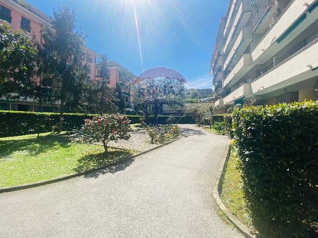 Quadrilocale in Via Privata Amedeo d'Aosta, Rapallo - Foto 1