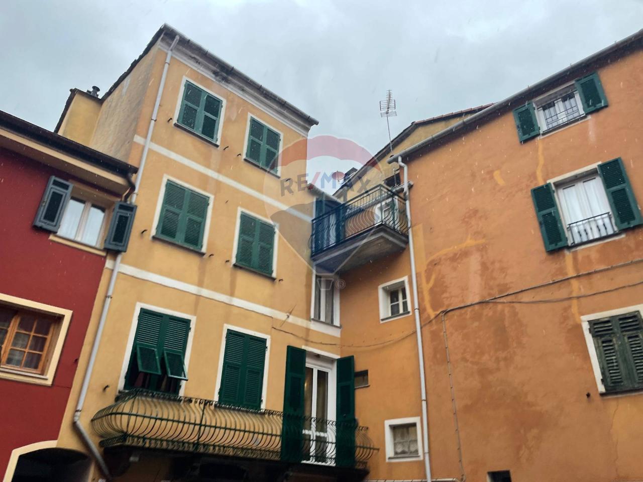 Appartamento in vendita a Varese Ligure
