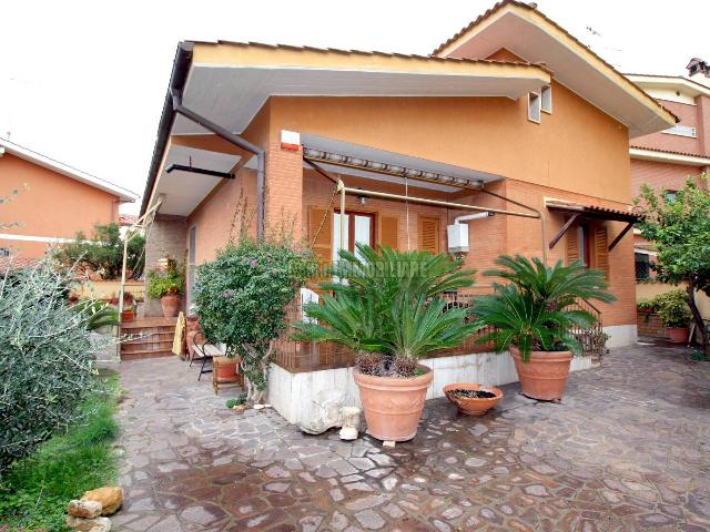 Villa in {3}, Via Caltagirone - Foto 1