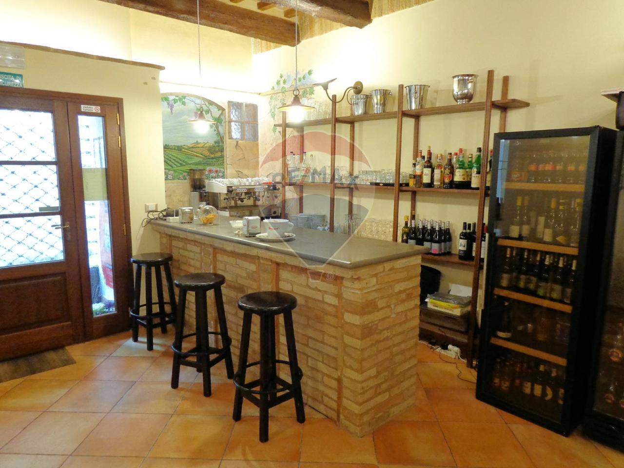 Negozio in , Jesi - Foto 1