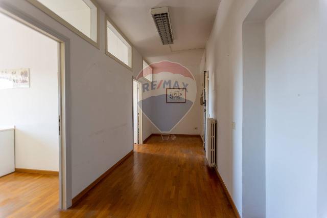 Apartament in {3}, Corso Giacomo Matteotti 31 - Photo 1