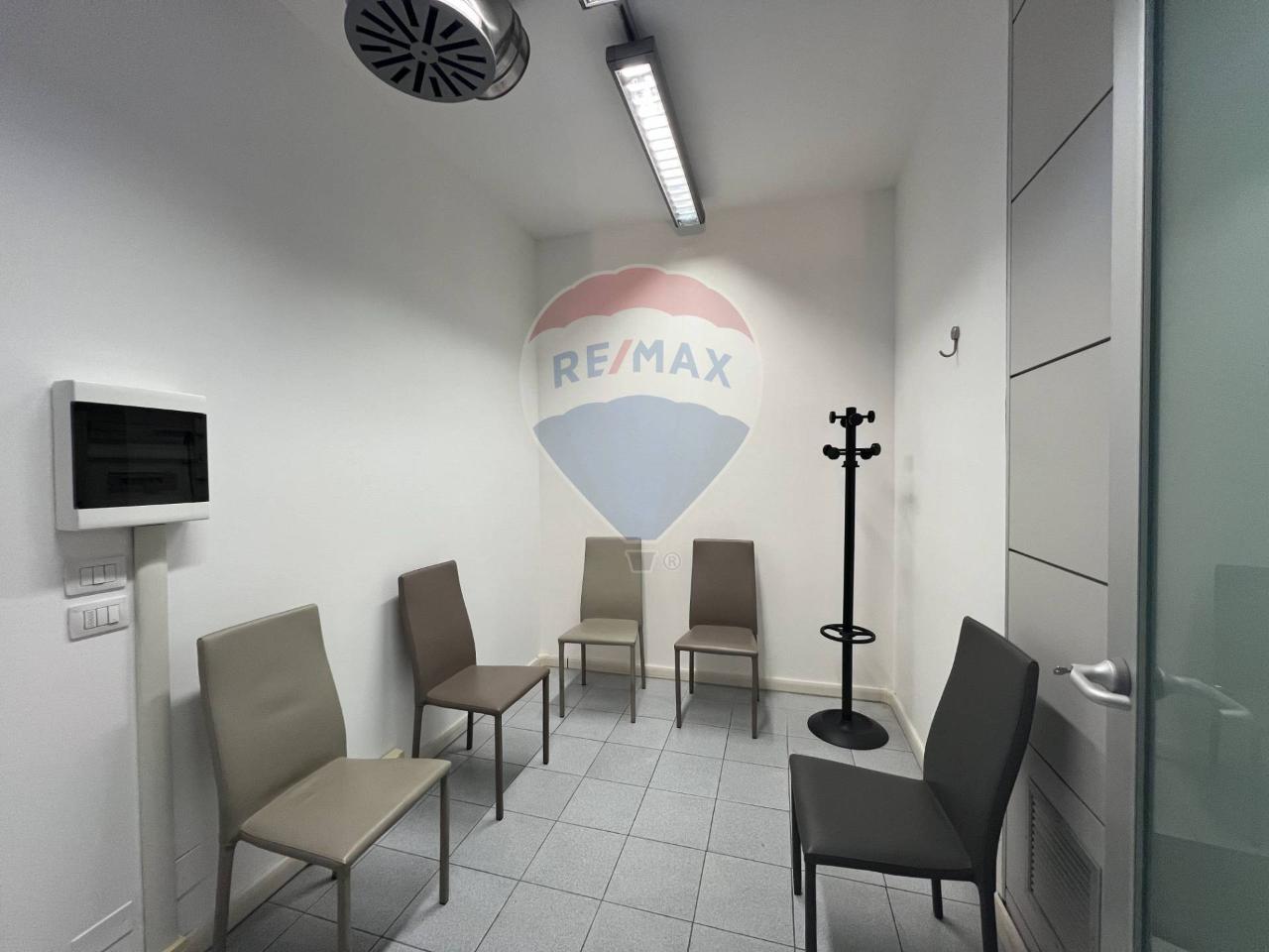 Ufficio in , Maiolati Spontini, {3} - Foto 2