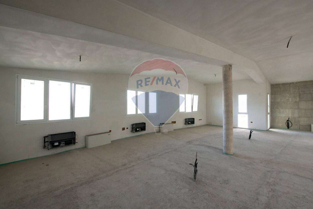 Negozio in , Senigallia, {3} - Foto 2