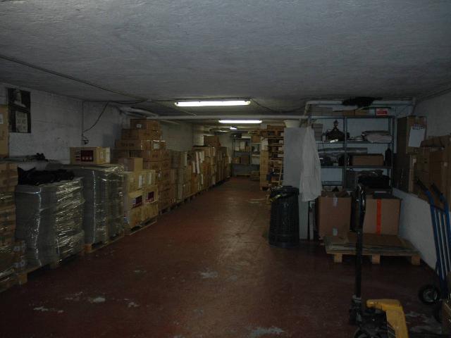 Warehouse in {3}, Via Agordat 13 - Photo 1