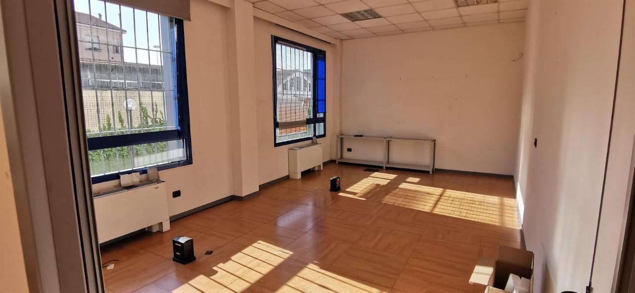 Ufficio in , Bologna, {3} - Foto 1