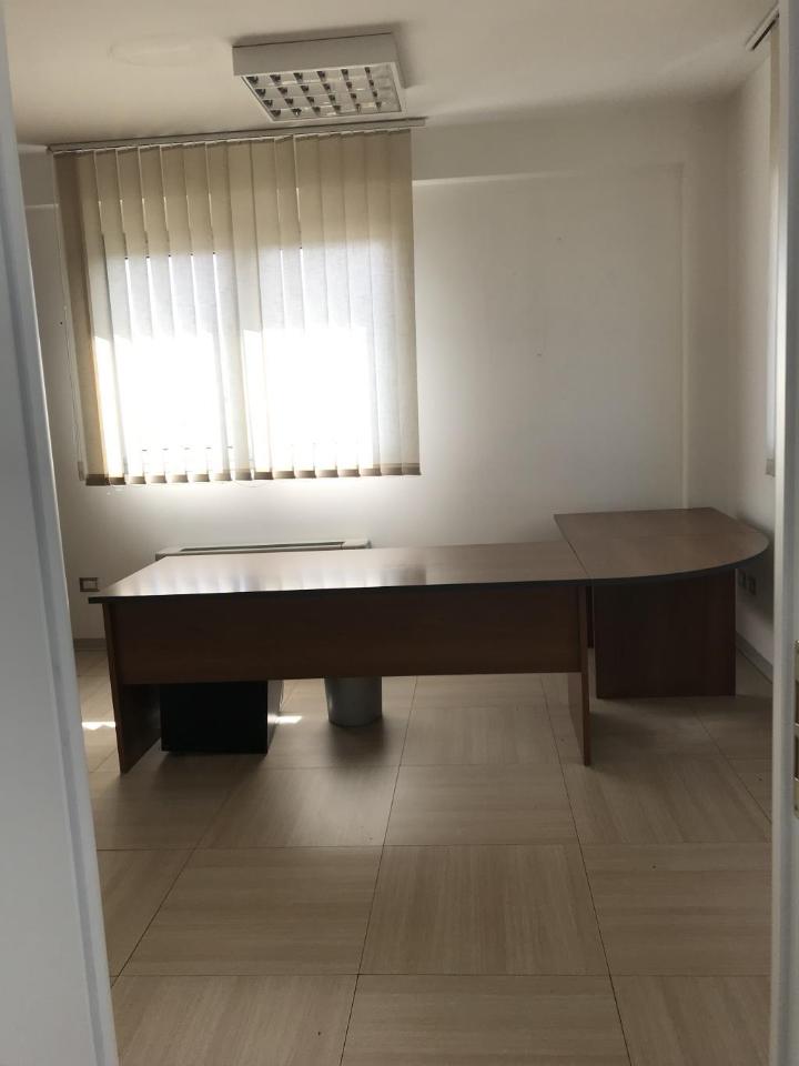 Ufficio in Via Bonazzi, Castel Maggiore, {3} - Foto 2