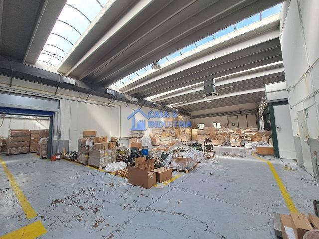 Industrial shed in {3}, Via Sernovella - Photo 1