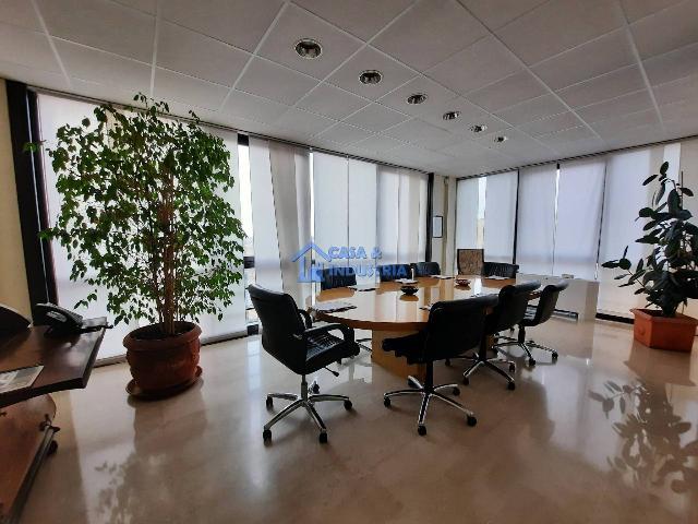 Shared office in Via per Ornago, Bellusco - Photo 1