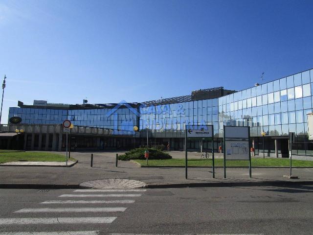 Ufficio condiviso in Piazza Maestri del Lavoro, Cernusco sul Naviglio - Foto 1