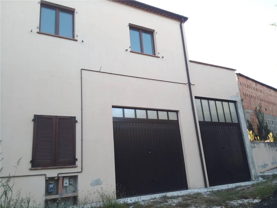 Magazzino in Via Serre Basse, Matelica, {3} - Foto 1