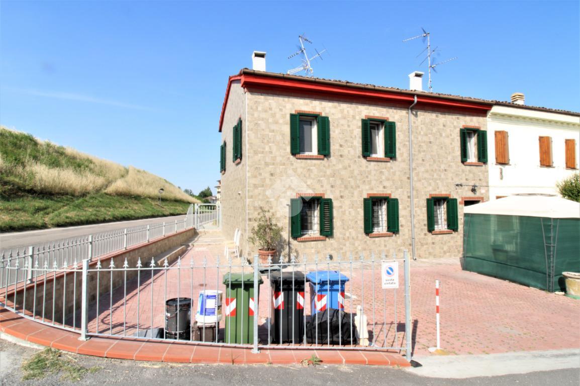 Casa indipendente in vendita a Concordia Sulla Secchia