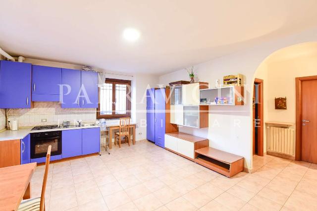 2-room flat in Via Fornacetta , Inverigo - Photo 1