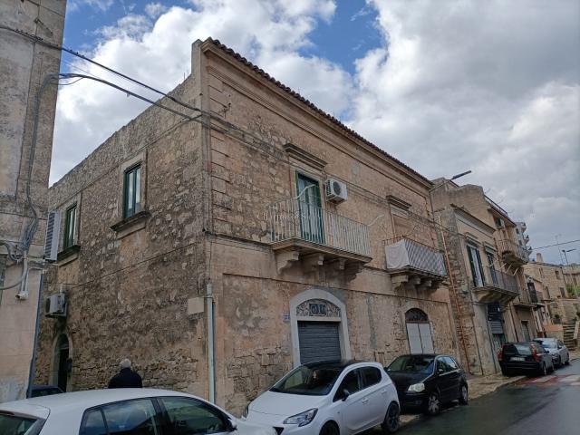 Einfamilienhaus in Vico Garaffa N. 2, Modica - Foto 1