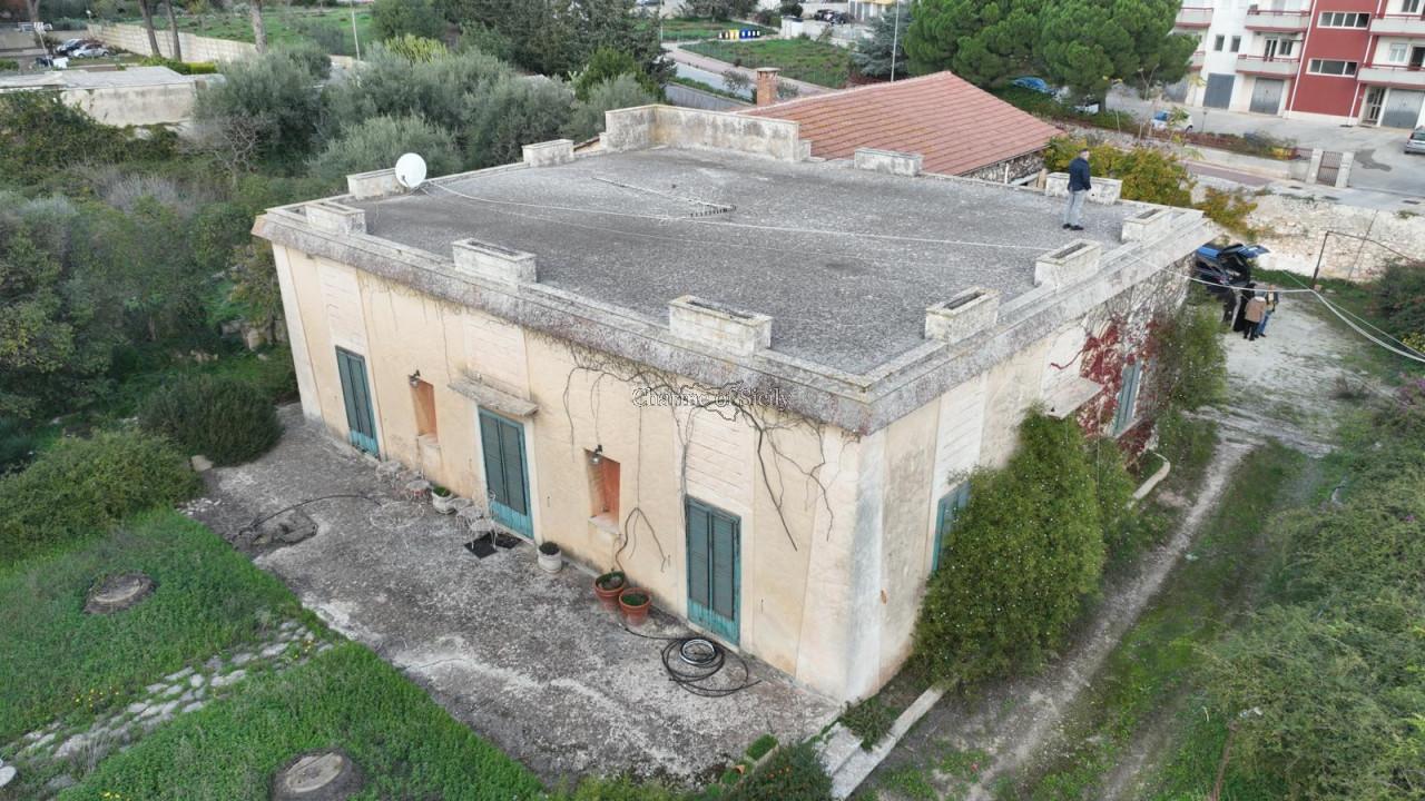 casa indipendente in vendita a Modica in zona Sacro Cuore