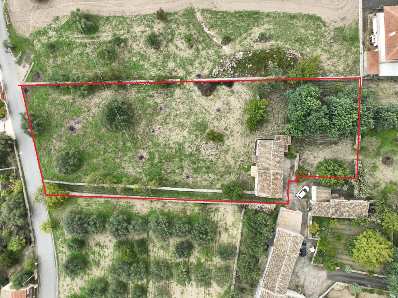 casa indipendente in vendita a Modica in zona Frigintini