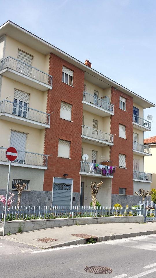 Negozio in Strada Cambiano 42, Chieri, {3} - Foto 1