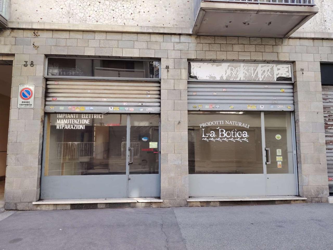 Negozio in Via Sagra di San Michele 38, Torino, {3} - Foto 2