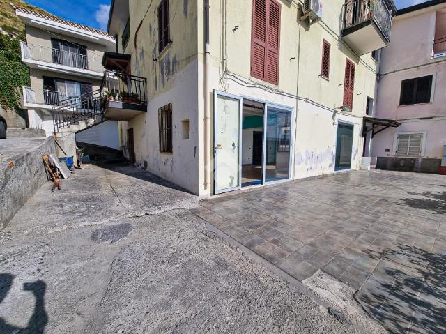 4-room flat in Amantea(Cs) Strada Statale 18 Tirrena Inferiore 105, Amantea - Photo 1