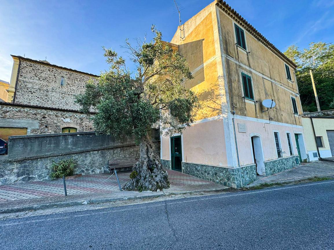 Appartamento in vendita a Belmonte Calabro