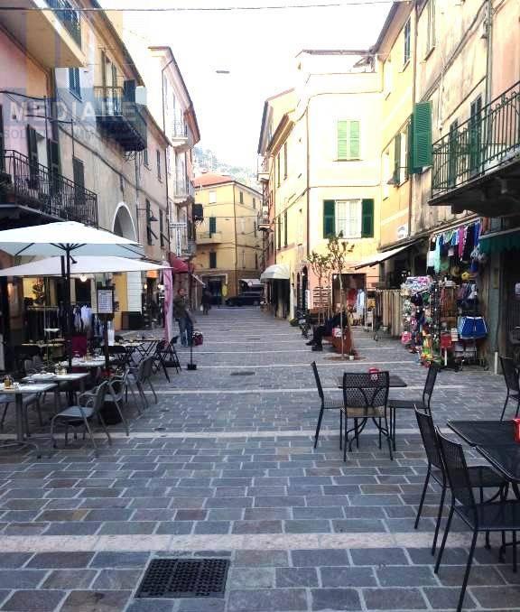 Ufficio in Via Castelli 4, Finale Ligure, {3} - Foto 2