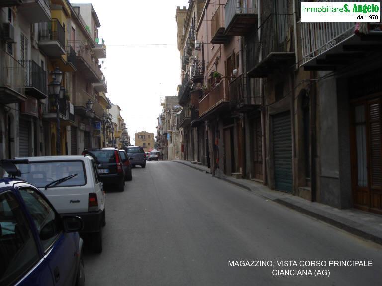 Negozio in C.So Vittorio Emanuele, Cianciana, {3} - Foto 1
