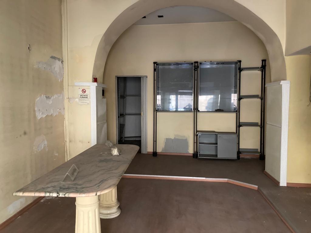 Negozio in Vittorio Emanuele 87, Favara, {3} - Foto 1