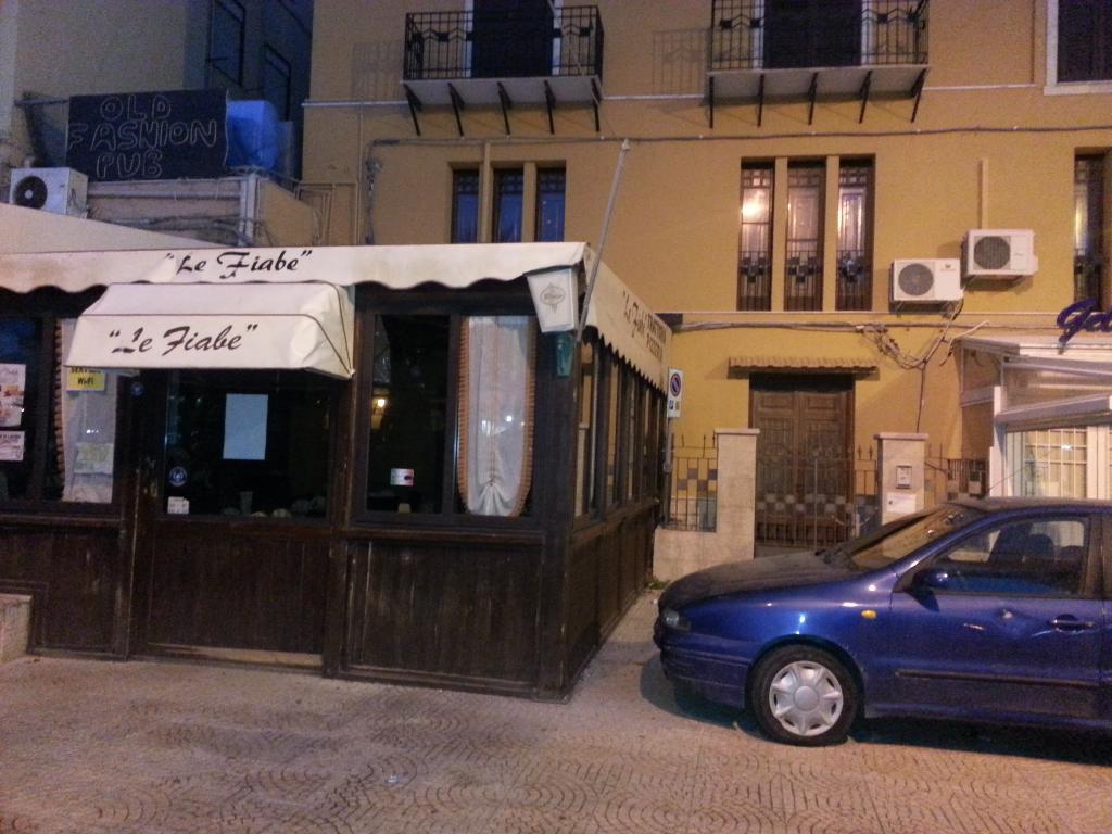 Locale commerciale in Piazza a. Regolo 3, Licata, {3} - Foto 2