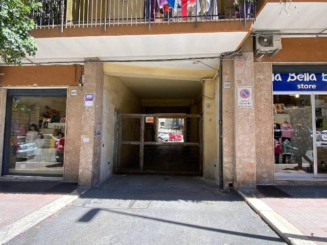 Garage or car box in Via Matteo Renato Imbriani 153, Bisceglie - Photo 1