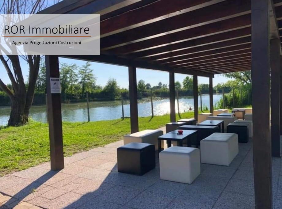 Esercizio commerciale in Via Olomeo, Villafranca Padovana, {3} - Foto 2