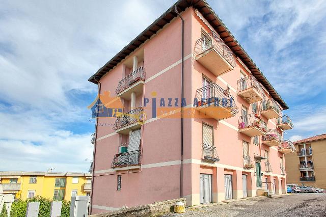 Dreizimmerwohnung in Via Carnia 83, Varese - Foto 1