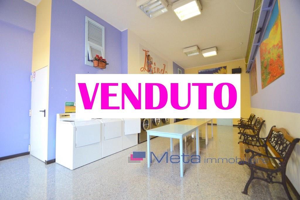 Negozio in Via Moro 77, San Donato Milanese, {3} - Foto 1