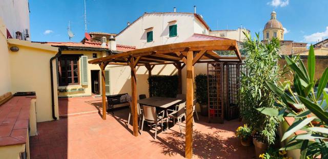 3-room flat in Piazza del Cestello, Firenze - Photo 1