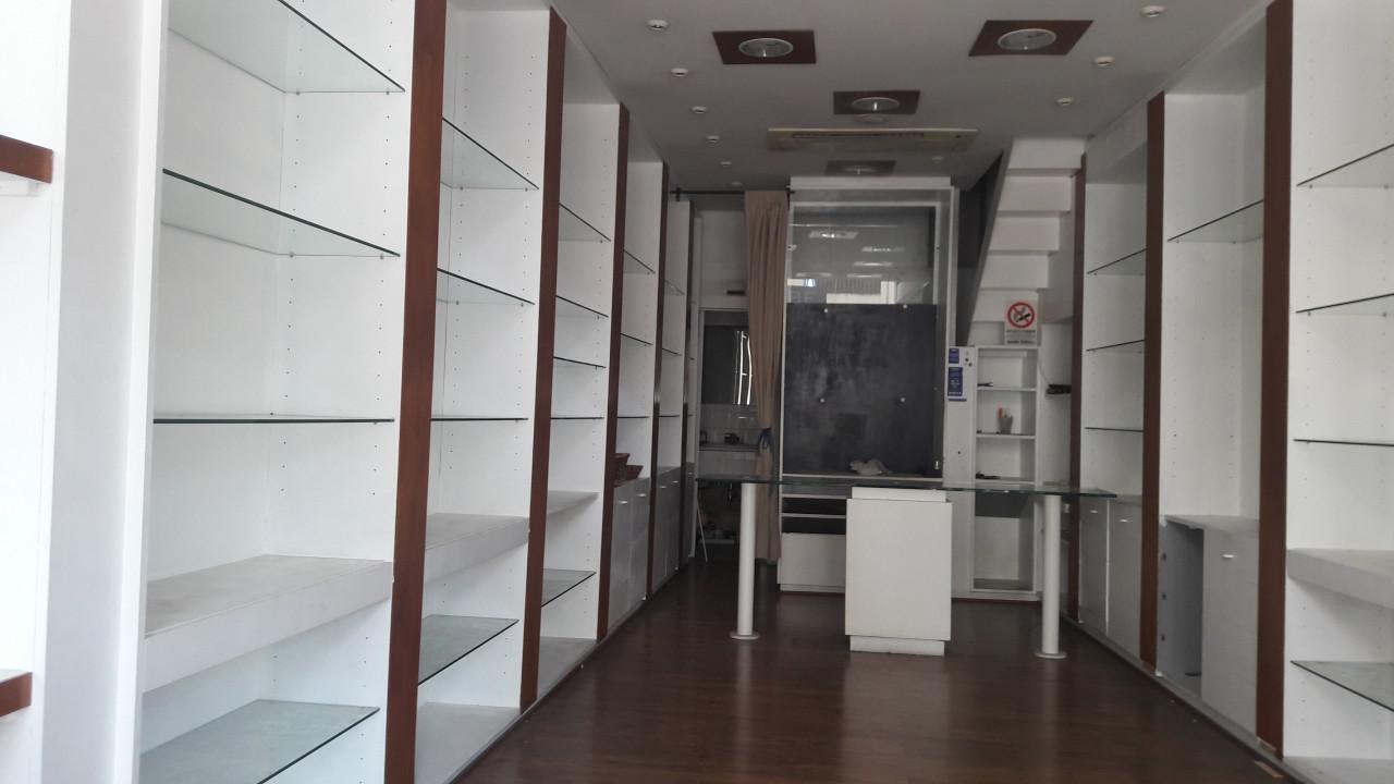 Negozio in Viale Duse, Firenze, {3} - Foto 2